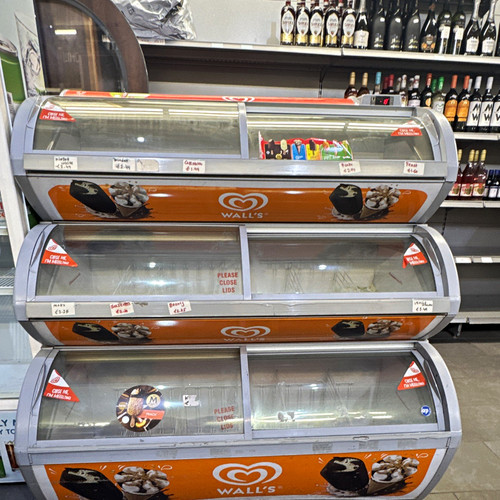 Wall ice cream chest - cream,