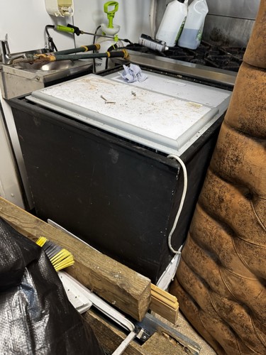 Cream freezer chest - cream,